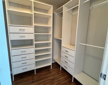 25590 Nw 10th Avenue - Photo Thumbnail 7