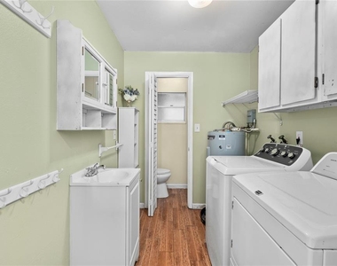 920 Orange Avenue - Photo Thumbnail 26
