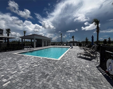 17560 Opal Sand Drive - Photo Thumbnail 14
