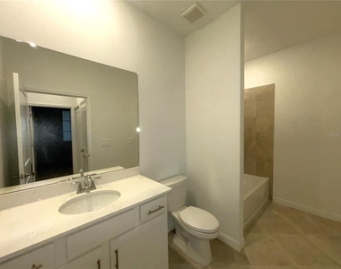 17560 Opal Sand Drive - Photo Thumbnail 12