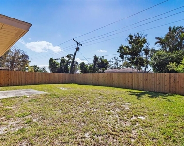 404 Briarwood Road - Photo Thumbnail 17