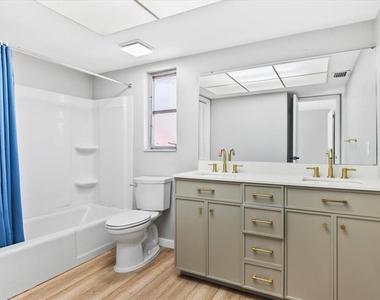 404 Briarwood Road - Photo Thumbnail 14