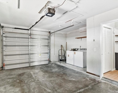 404 Briarwood Road - Photo Thumbnail 11