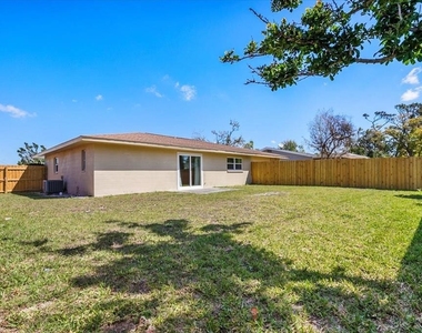 404 Briarwood Road - Photo Thumbnail 16