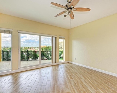 501 Haben Boulevard - Photo Thumbnail 16
