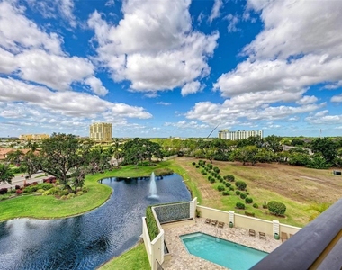 501 Haben Boulevard - Photo Thumbnail 40
