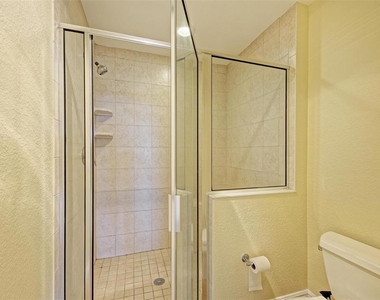 501 Haben Boulevard - Photo Thumbnail 26