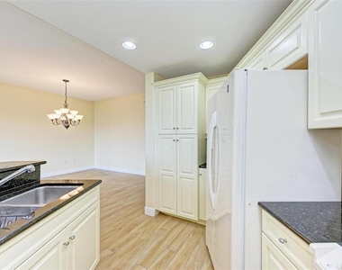 501 Haben Boulevard - Photo Thumbnail 15