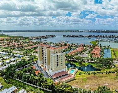 501 Haben Boulevard - Photo Thumbnail 53