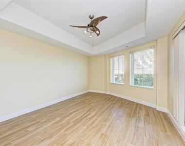 501 Haben Boulevard - Photo Thumbnail 20