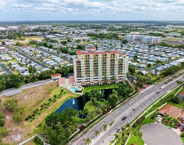 501 Haben Boulevard - Photo Thumbnail 4