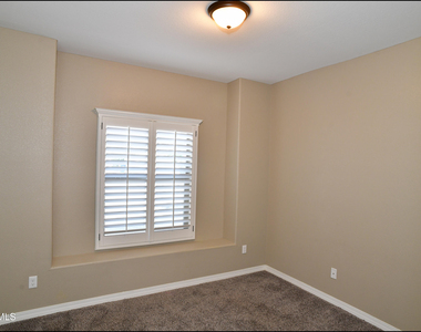 14836 Ted Banks Avenue - Photo Thumbnail 32