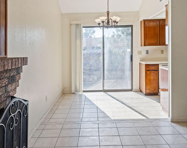 7045 Orizaba Avenue - Photo Thumbnail 5