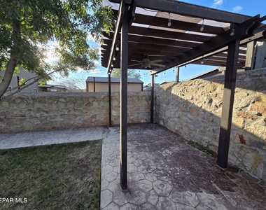 14733 Ava Leigh Avenue - Photo Thumbnail 7