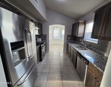 14733 Ava Leigh Avenue - Photo Thumbnail 13