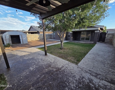 14733 Ava Leigh Avenue - Photo Thumbnail 8
