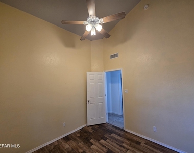 14733 Ava Leigh Avenue - Photo Thumbnail 24