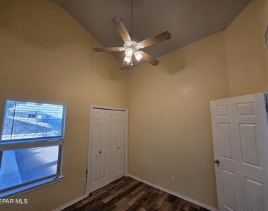 14733 Ava Leigh Avenue - Photo Thumbnail 23