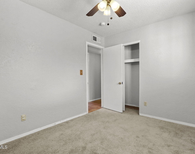 2113 Anise Drive - Photo Thumbnail 17