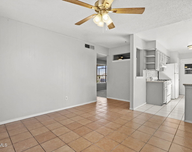 2113 Anise Drive - Photo Thumbnail 7