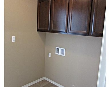 14313 Arthur Ashe Court - Photo Thumbnail 4
