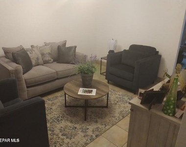 5728 Dalhart Drive - Photo Thumbnail 5