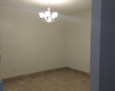 5728 Dalhart Drive - Photo Thumbnail 16