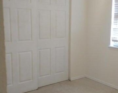 5728 Dalhart Drive - Photo Thumbnail 30