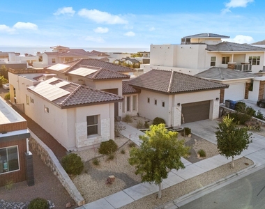 1356 Desert Night Street - Photo Thumbnail 78
