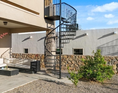 1356 Desert Night Street - Photo Thumbnail 65