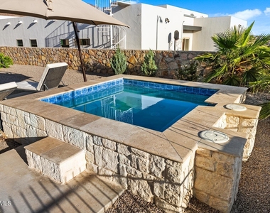 1356 Desert Night Street - Photo Thumbnail 60