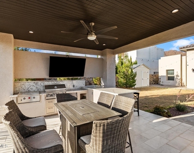 1356 Desert Night Street - Photo Thumbnail 63
