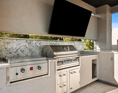 1356 Desert Night Street - Photo Thumbnail 58