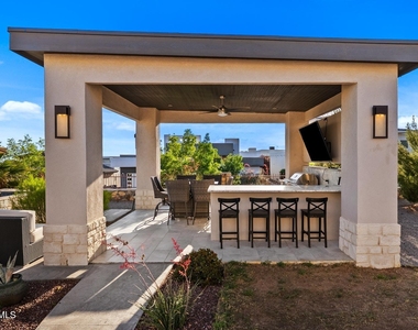 1356 Desert Night Street - Photo Thumbnail 53