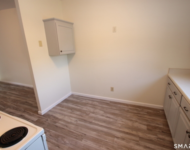 150 Webster Court - Photo Thumbnail 13