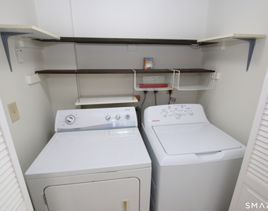 150 Webster Court - Photo Thumbnail 8