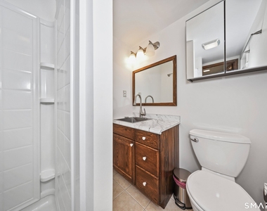 430 Shepard Avenue - Photo Thumbnail 24