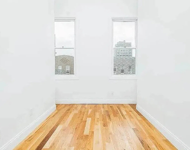 295 Wyckoff Avenue - Photo Thumbnail 5