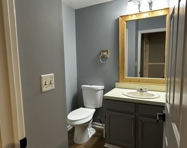 14 Judd Square - Photo Thumbnail 16