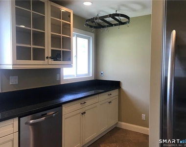 244 Greens Farm Road - Photo Thumbnail 11