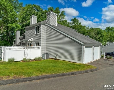 244 Greens Farm Road - Photo Thumbnail 3