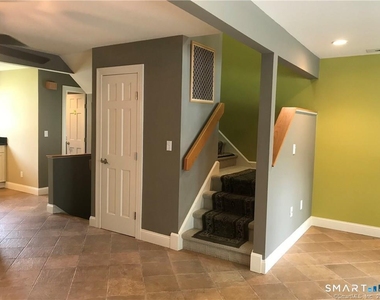 244 Greens Farm Road - Photo Thumbnail 14