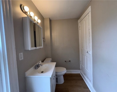 623 Beech St - Photo Thumbnail 6