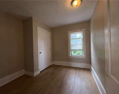 623 Beech St - Photo Thumbnail 10