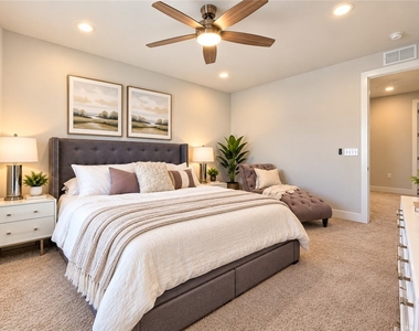 312 E Lake St - Photo Thumbnail 18
