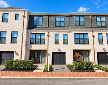 312 E Lake St - Photo Thumbnail 30