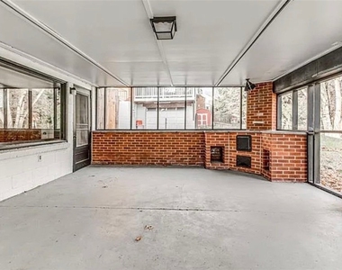 135 Garlow Dr - Photo Thumbnail 16