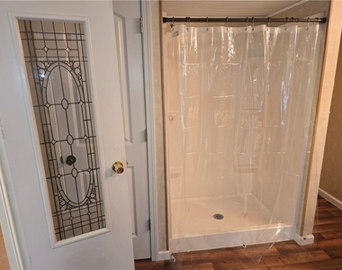 110 W Liberty Rd - Photo Thumbnail 8