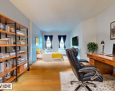 222 East 51st Street - Photo Thumbnail 1