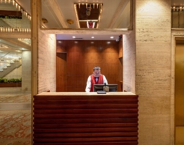 West 55th Street & 6th Avenue - Photo Thumbnail 9